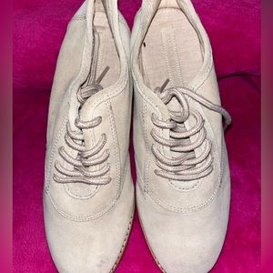 Banana Republic Women’s Suede Bucks Size 7
